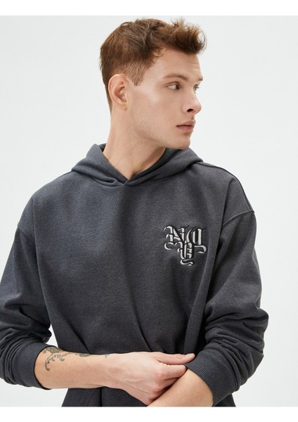 Slogan Baskılı Hoodie Rahat Kesim Kanguru Cepli