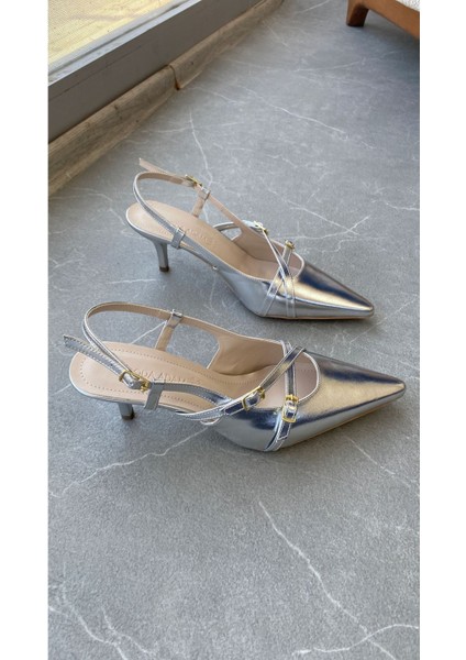 Kadın Postina Tokalı Kısa Topuklu Ayakkabı - Gümüş fırsatları