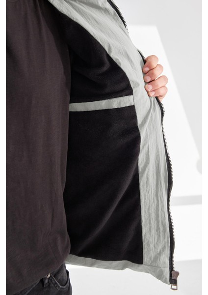 Su ve Rüzgar Geçirmez Erkek Şişme Mont fırsatları