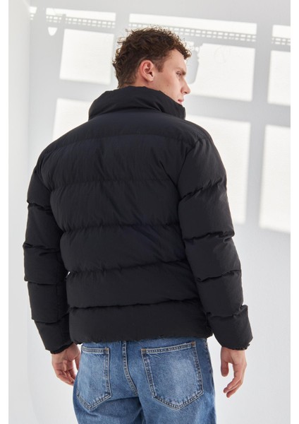 Su ve Rüzgar Geçirmez Erkek Şişme Mont indirimleri