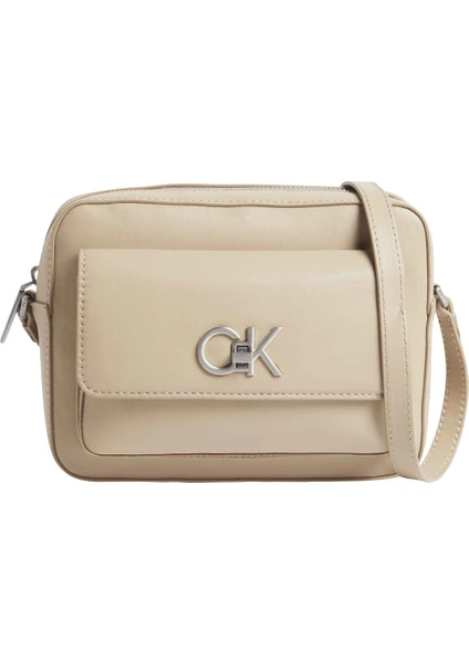 Calvin Klein Açık Gri Kadın 20,5X16X5 cm Omuz Çantası K60K611083PFA