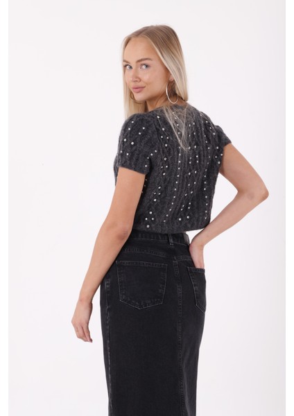 Önü Yırtmaçlı ve Dikiş Detaylı Bitişi Dikişsiz Cepli Astarsız Kadın Kot Etek Normal Antrasit denim