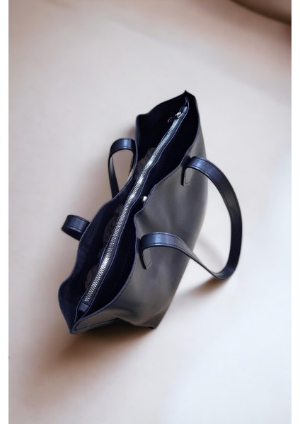 Siyah Büyük Fermuarlı Çıt Çıt Kapatmalı Suni Deri Omuz Çantası modelleri