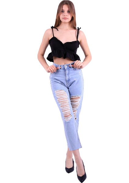 Önü Yırtıklı detaylı Yüksek Belli Cepli Ve astarsız Mom Fit Kadın Kot Pantolon Buz Mavisi Denim