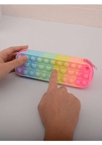 Sarı Stil Kalem Kutusunu Açın Estojo Escolar Okul Malzemeleri Stres Önleyici Kalem Kutusu Kawaii Silikon Kırtasiye Pantolonu Scolaire Kalem Kutusu (Yurt Dışından) fırsatları