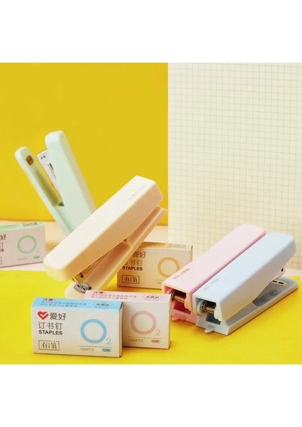 Sarı Stil Saf Renk Taşınabilir Mini Zımba Zımba Seti 10 # Kırtasiye Ofis Ciltleme Aracı Okul Bağlayıcı Öğretmen Hediye F146 (Yurt Dışından) fırsatları