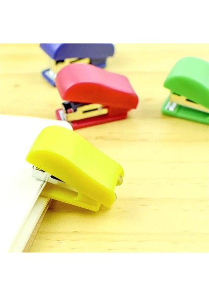 1 Kutu Stili Mini Taşınabilir Renkli Zımba Seti Sevimli Ofis Okul Malzemeleri Kırtasiye Ataş Binder Kitap (Yurt Dışından) fiyatları