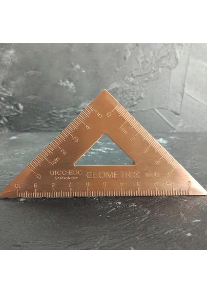 Stil A-Pirinç Stili Pirinç Cetvel Ikizkenar Üçgen Cetvel Okul Çocuklar Hediye Seti Ölçü Araçları Metal Bakır Cetvel Kawaii Kırtasiye Aksesuarları Cetvel (Yurt Dışından) fırsatları