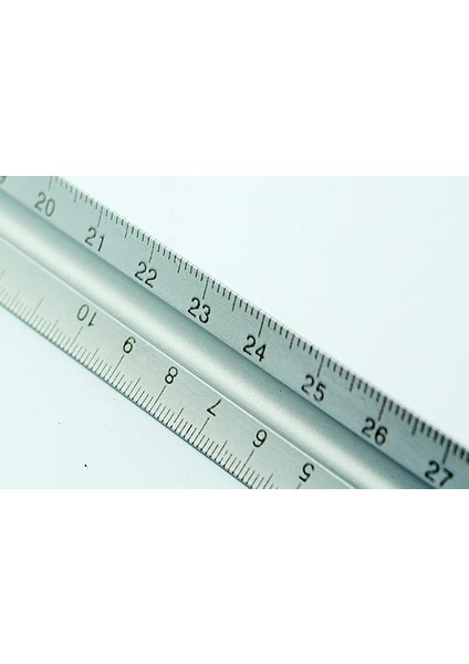 Alüminyum Cetvel Stili Yüksek Li 30CM Alüminyum Metal Üçgen Ölçekli Mimar Mühendis Teknik Cetvel 12 "üçgen Ölçekli Cetvel (Yurt Dışından) fırsatları