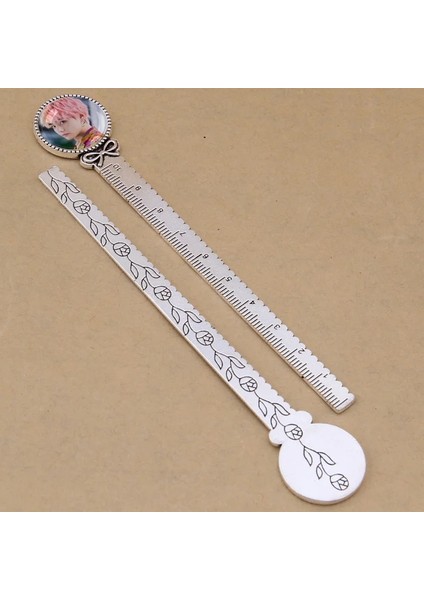 No.8 Stili 10 cm Metal Cetvel Sanat Çizim Malzemeleri Ordu Bombası Kpop Boys - V Jung Kook Jımın Rm Suga Jın J Hope - K-Pop Albümü Love Yourself (Yurt Dışından) modelleri