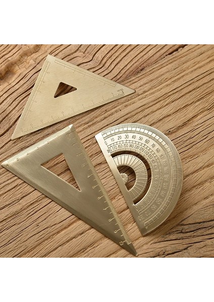 15CM Cetvel Stili Retro Pirinç Düz Cetvel Öğrenci Okul Ofis Kırtasiye Metal Üçgen Cetveller Iletki Boyama Çizim Ölçme Araçları (Yurt Dışından) fırsatları