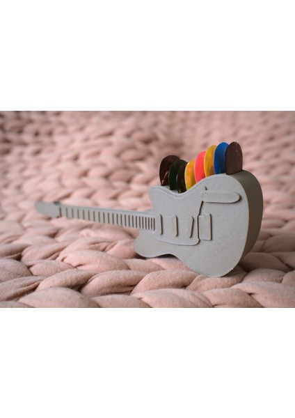 8 Bölmeli Gitar Şeklinde Gitar Pena Standı