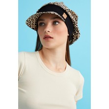 Butikgiz Leopar Kadın 4 Mevsim Pamuklu, Ultra Yumuşak Hafif, Terletmez, Tarz, Trend Kasket Vizyerli Penye Şapka