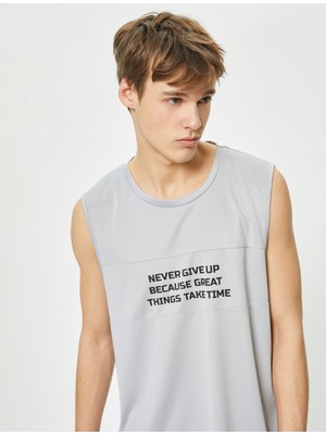 Koton Sporcu Atleti Slogan Baskılı Bisiklet Yaka Kolsuz