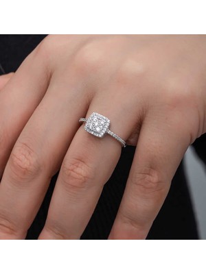 Gümüş Kare Zirkon Taşlı Kadın Yüzük  SL6877
