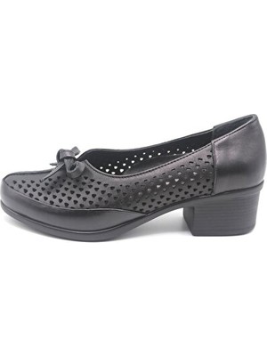 Castle Black 24556 Kadn Deri Comfort Ayakkabı Siyah