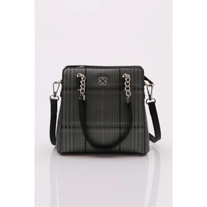 Dgn 3053 Kadin Zincirli Çanta