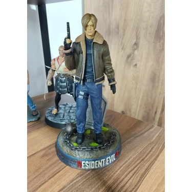 Resident Evil フィギュア 4点セット Complete Set of 4: Resident