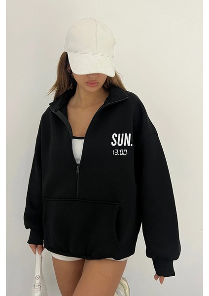 Sun Victoria Dik Yaka Fermualı Oversize 3 Iplik Içi Şardonlu Baskılı Sweatshirt