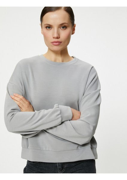 Basic Sweatshirt Bisiklet Yaka Modal Karışımlı fiyatları