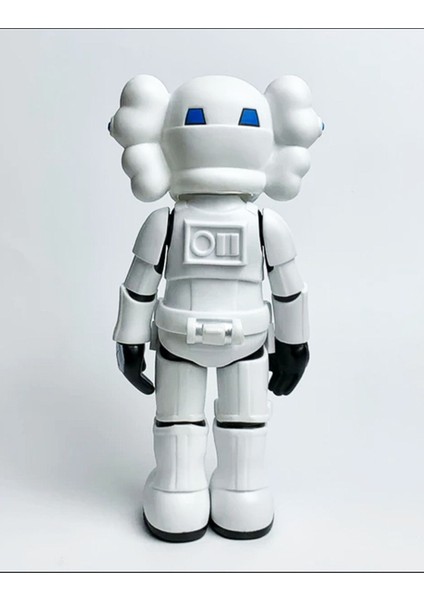 Kaws Stormtrooper Figür Kaws Boyalı Figür Kaws Starwars Figür Büyük Boy 20CM