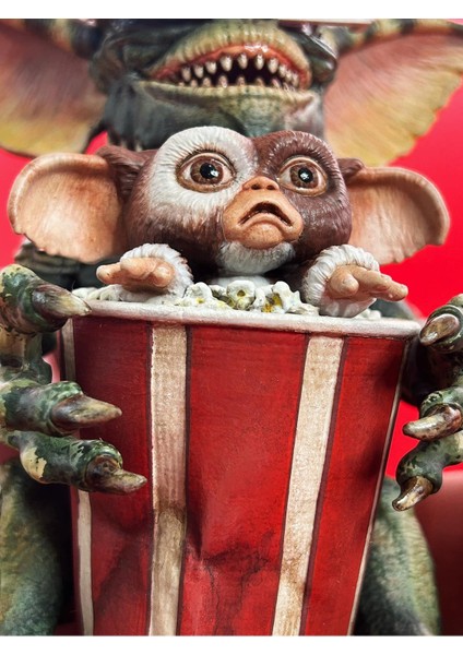Gremlins Figür Giremlinler Sinema Figür Büyük Boy 25CM modelleri