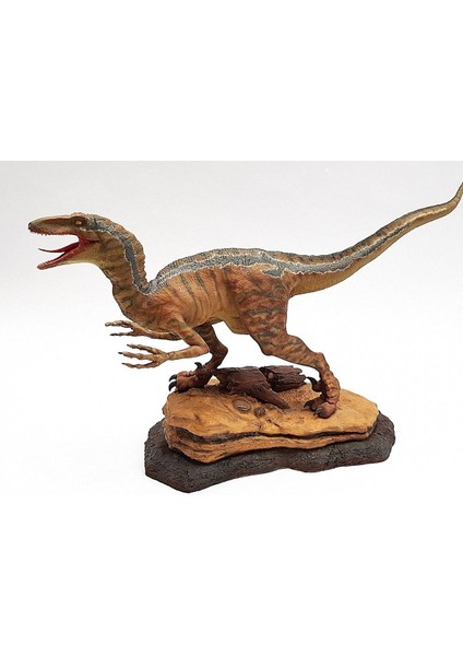 Velociraptor Jurassic World Boyalı Figür 38 cm (Dev Boy) fiyatları