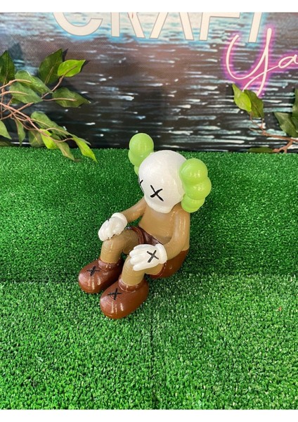 Kaws Shocked Boyalı Figür 20 cm Boy fırsatları