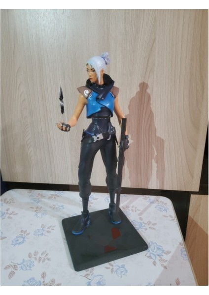 Valrant Jett Boyalı Figür 22 cm (Büyük Boy)