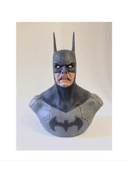 Gözü Dönmüş Batman Boyalı Figür 15 cm