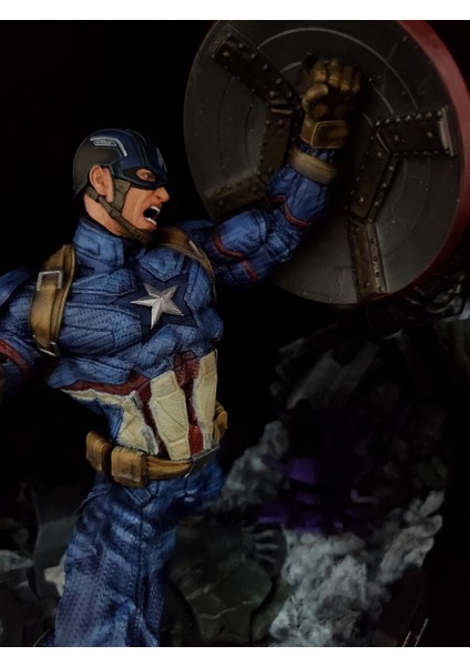 Kaptan Amerika Vs Black Panter Obje Black Panther Vs Captain America Figür Büyük Boy indirimleri