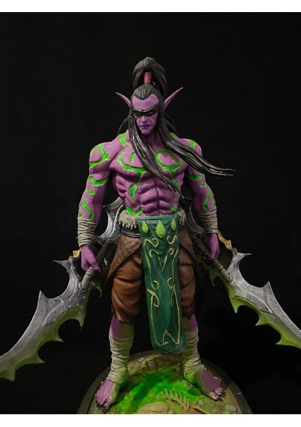 World Of Warcraft Illidan Stormrage Figür Wow Iblis Illidan Obje 25CM Büyük Boy