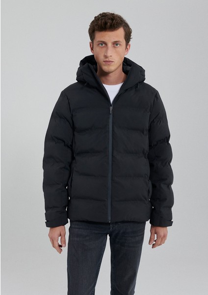 Su İtici Kapüşonlu Siyah Şişme Mont 0110313-71379 modelleri