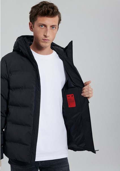 Su İtici Kapüşonlu Siyah Şişme Mont 0110313-71379 indirimleri