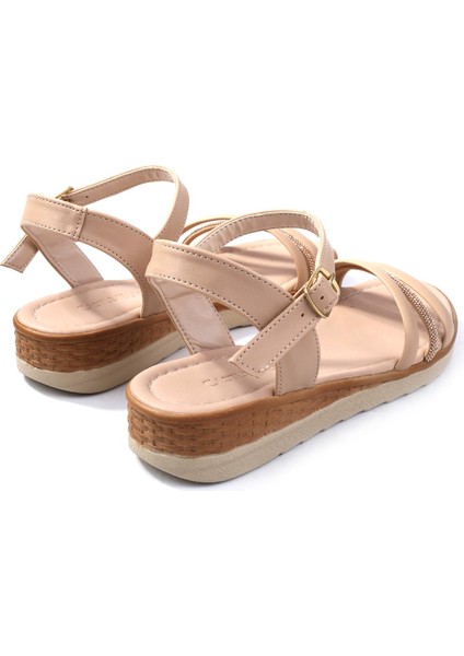 35242 Kadın Günlük Anatomik Sandalet fırsatları