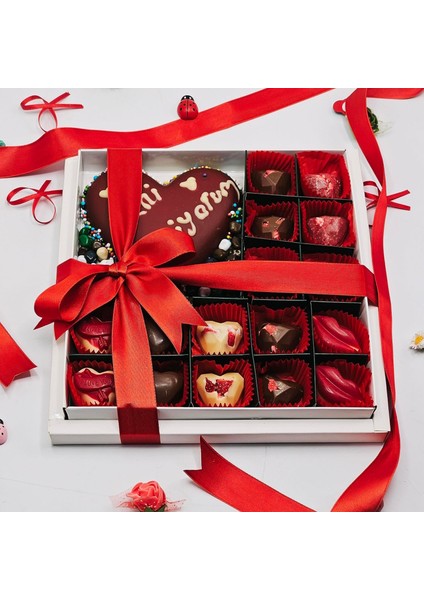 Sevgililer Günü Kalp Figür Çikolatalı Delux Spesiyal modelleri