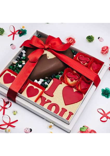 I Love You Kalp ve Figür Spesiyal Çikolata