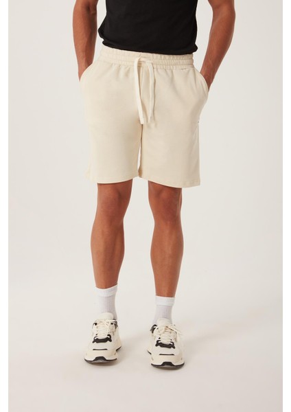 Erkek Golf Nakışlı 2 Iplik Şort Ekru