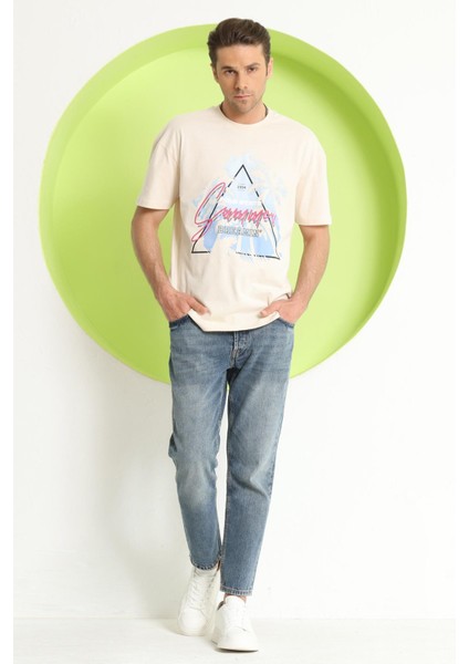Erkek Baskılı Oversize T-Shirt Ekru modelleri