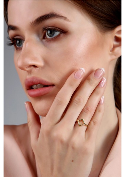 Kadın Altın Kaplama Ince Üçgen Yüzük