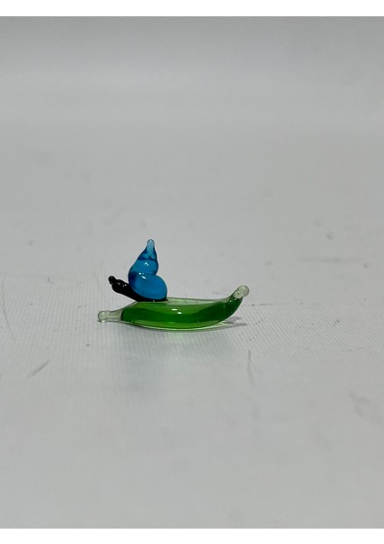 El Yapımı Mini Murano Cam Yaprak Üstü Salyangoz Biblo A177-07