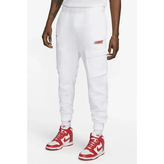 Nike Sportswear Standard Issue Fleece Cargo Erkek Beyaz Eşofman Altı