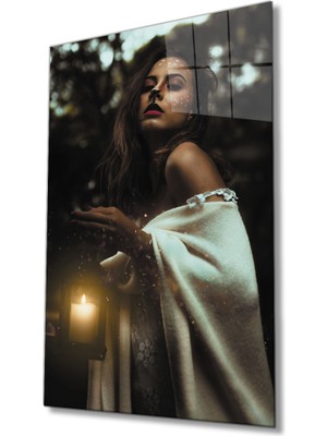 Miraax Makyajlı Kadın Portresi Cam Tablo