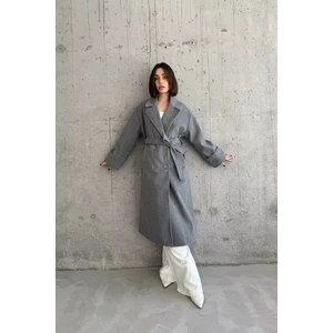 Peryyes Kadın Oversize Geniş Kesim Kol Detaylı Kaşe Kaban Özel Tasarım