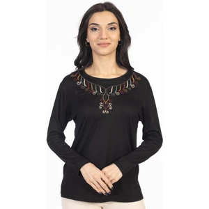 Mutlu City Yeni Model 2024 Nakış Işlemeli Yuvarlak Yaka Likralı Anne Penye Bluz 6450