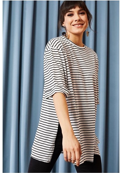 Oversıze Lazer Kesim Tşört fırsatları