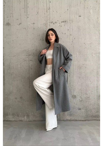 Peryyes Kadın Oversize Geniş Kesim Kol Detaylı Kaşe Kaban Özel Tasarım modelleri