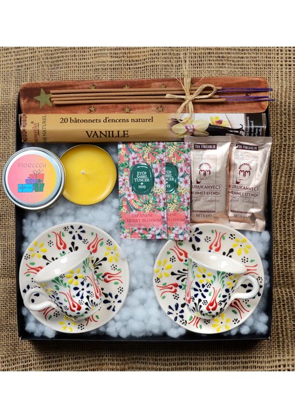 El Yapımı Çini Fincan Seti & Mum & Kahve & Tütsülük ve 1 Paket Tütsü & Mendil & Hediye Seti & Hediye Kutusu & Doğum Günü & Sevgili & Yeni Iş Terfi