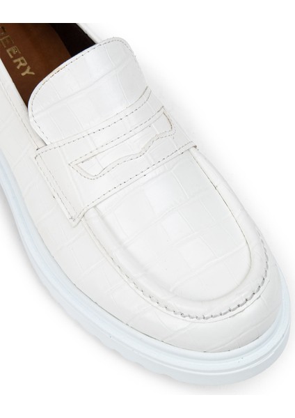Beyaz Kadın Loafer Ayakkabı - 01903ZBYZP02 fırsatları