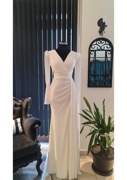 Ekru Beyaz Kruvaze Yakalı Söz Nişan Nikah Elbisesi